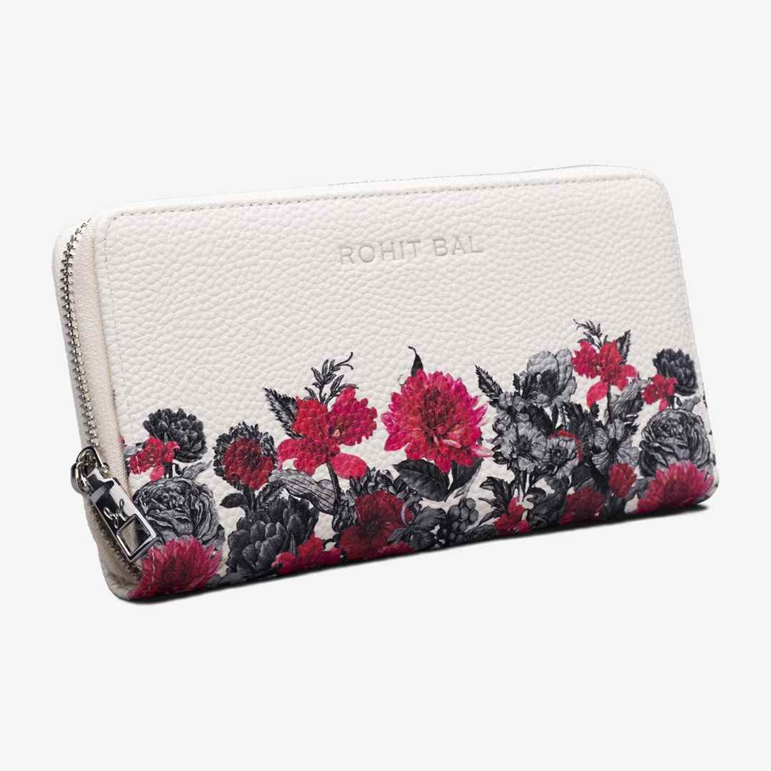 Clutch and Hand Bag at Rs 1400 | Ladies Clutch in Indore | ID: 20560990512